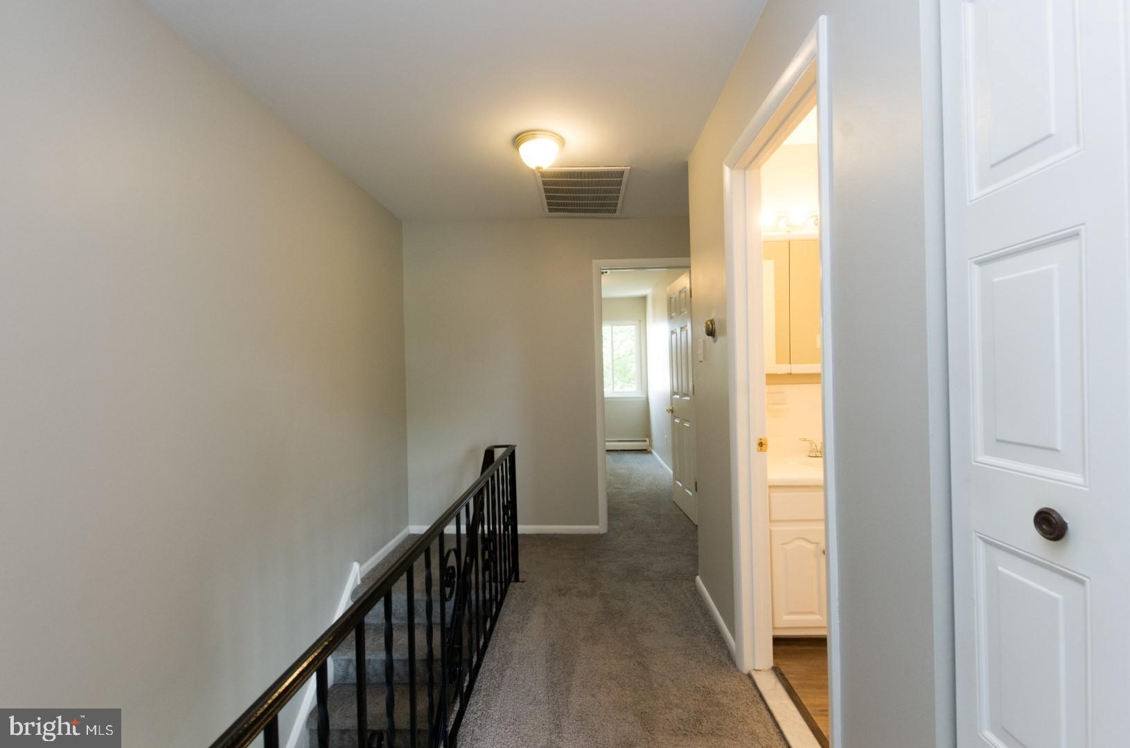 804 Walnut Ridge Drive Pottstown, PA 19464 - Photo 9 of 19 Upstairs hallway