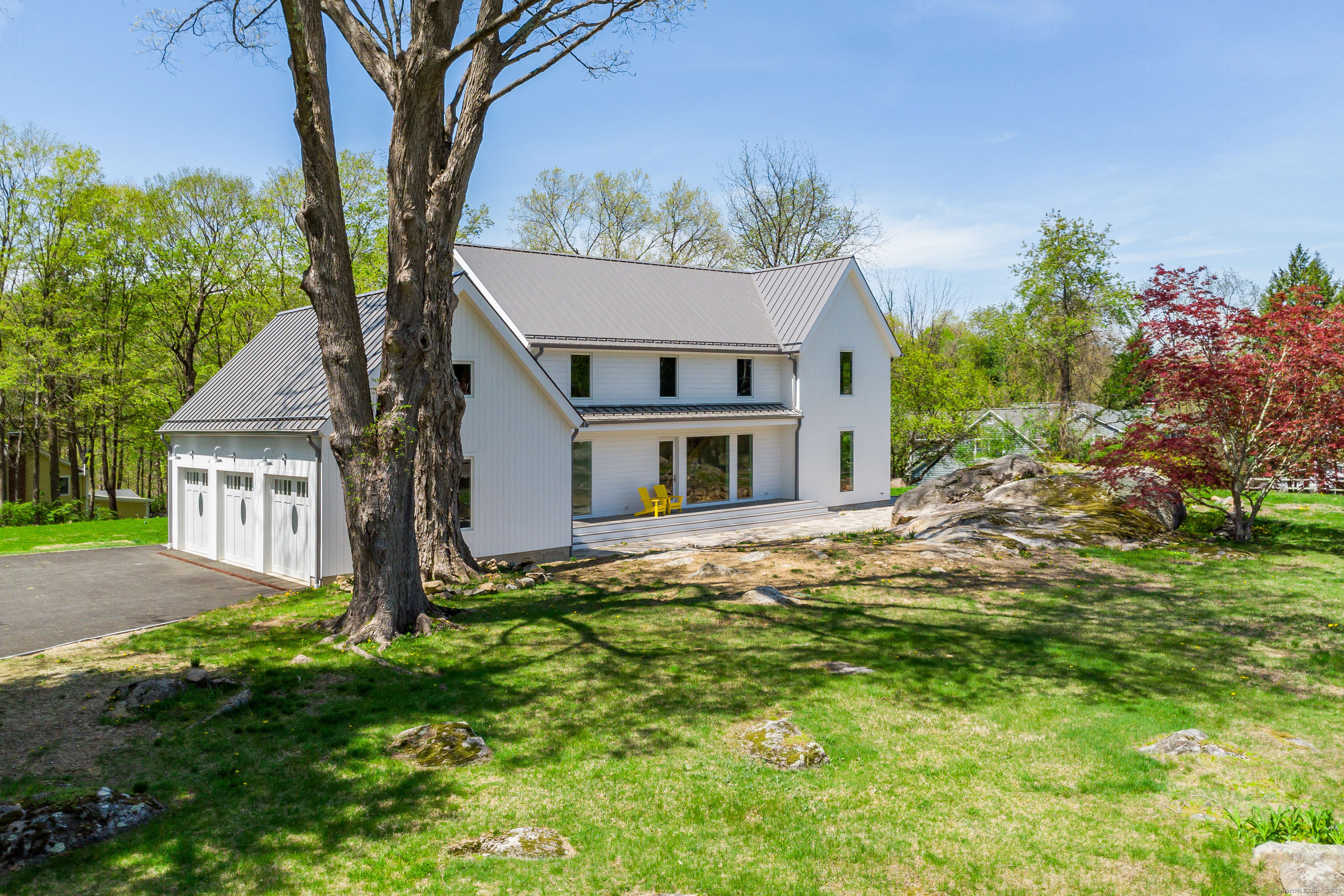 261 North Street Ridgefield, CT 06877 - Photo 1 of 1