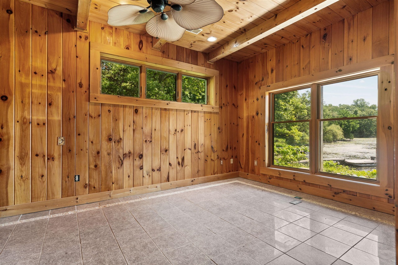 210 Spring Lake Drive Chelsea, MI 48118 - Photo 38 of 70