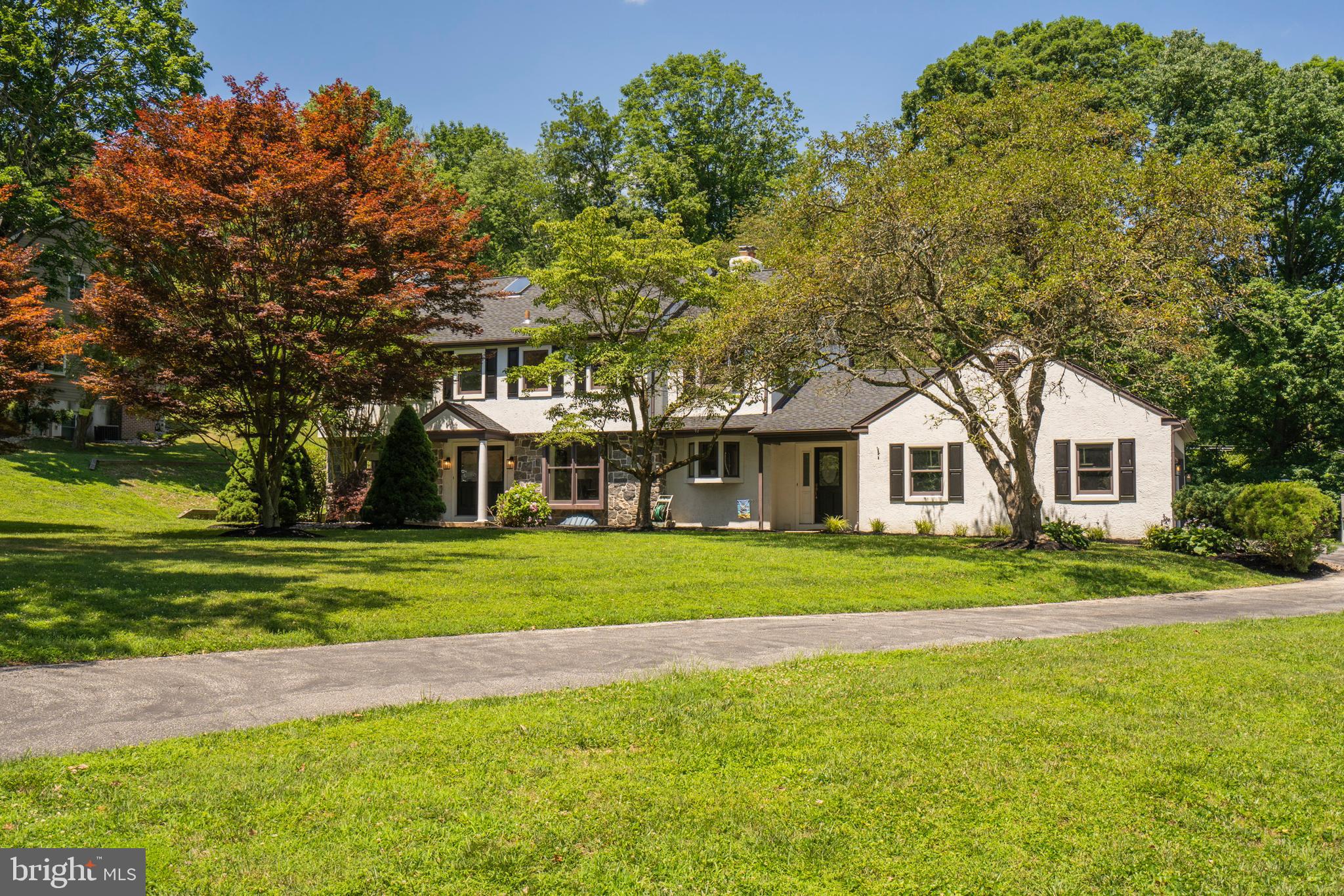 841 Hunt Road Newtown Square, PA 19073 - Photo 1 of 56