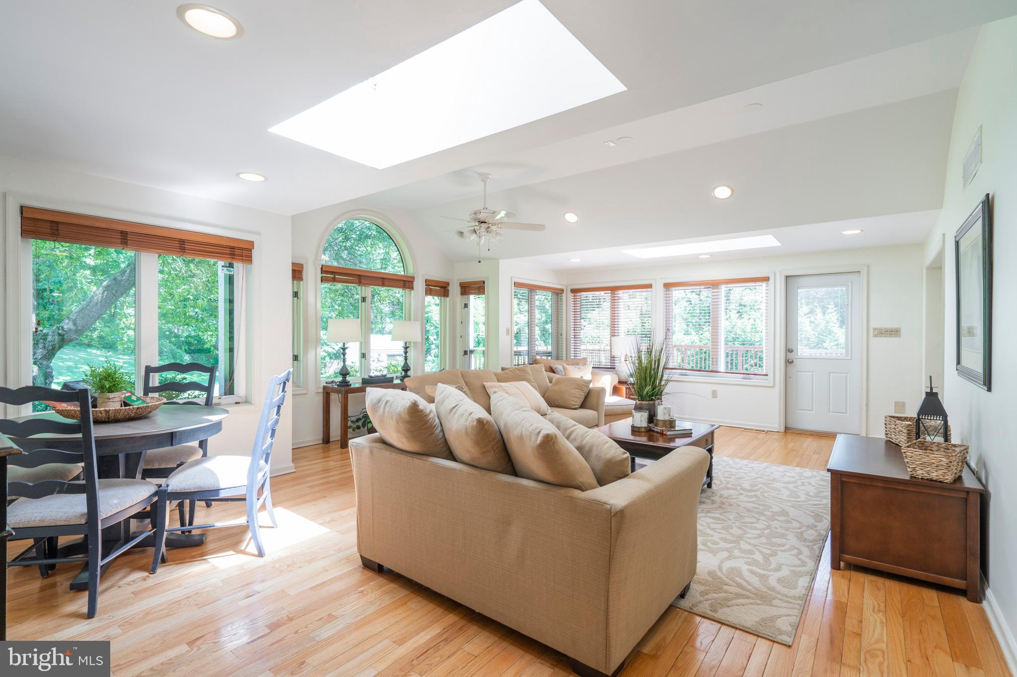 841 Hunt Road Newtown Square, PA 19073 - Photo 12 of 56 Natural light floods into FR from sky light