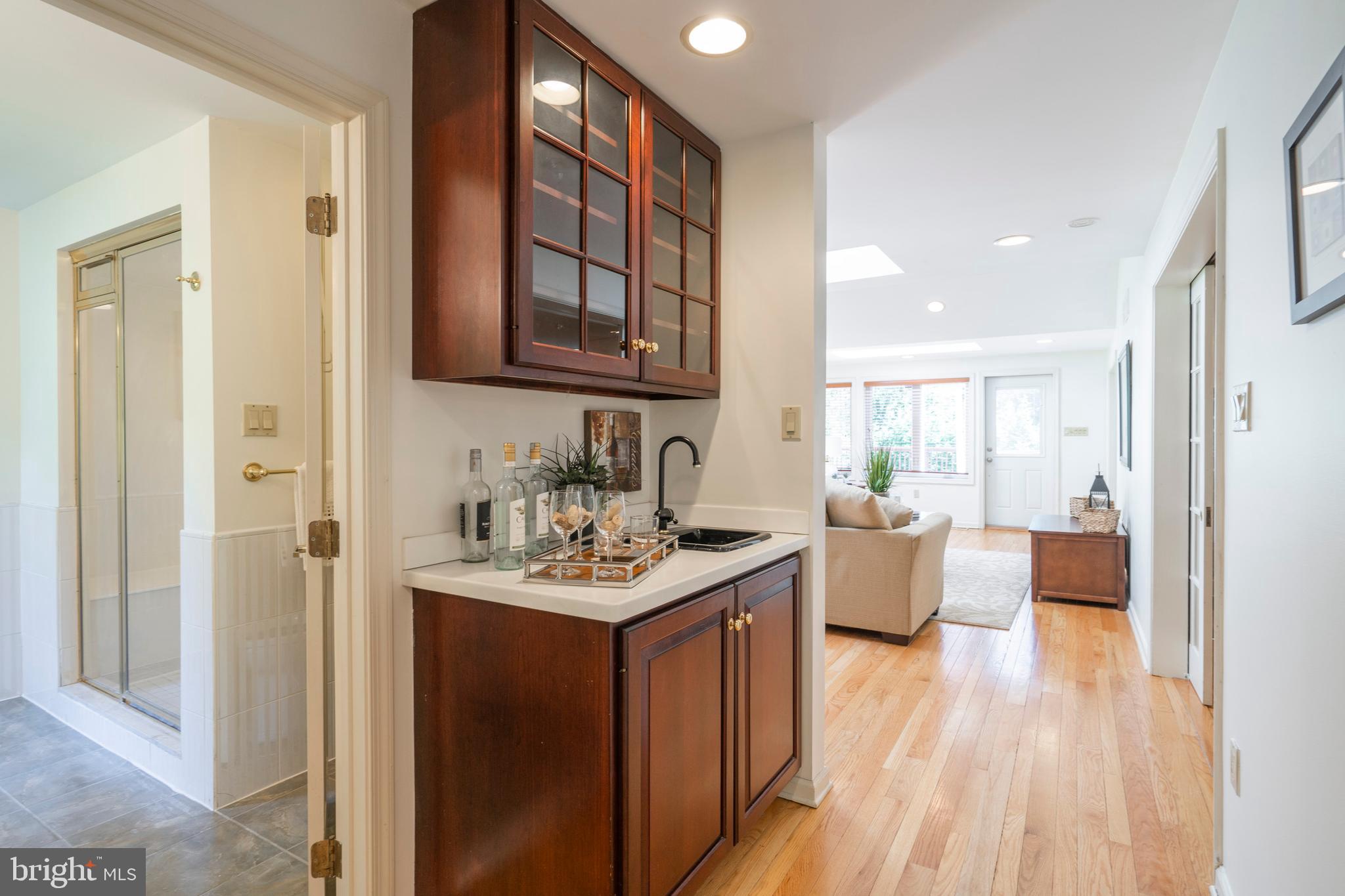841 Hunt Road Newtown Square, PA 19073 - Photo 14 of 56 Wet bar off of family room