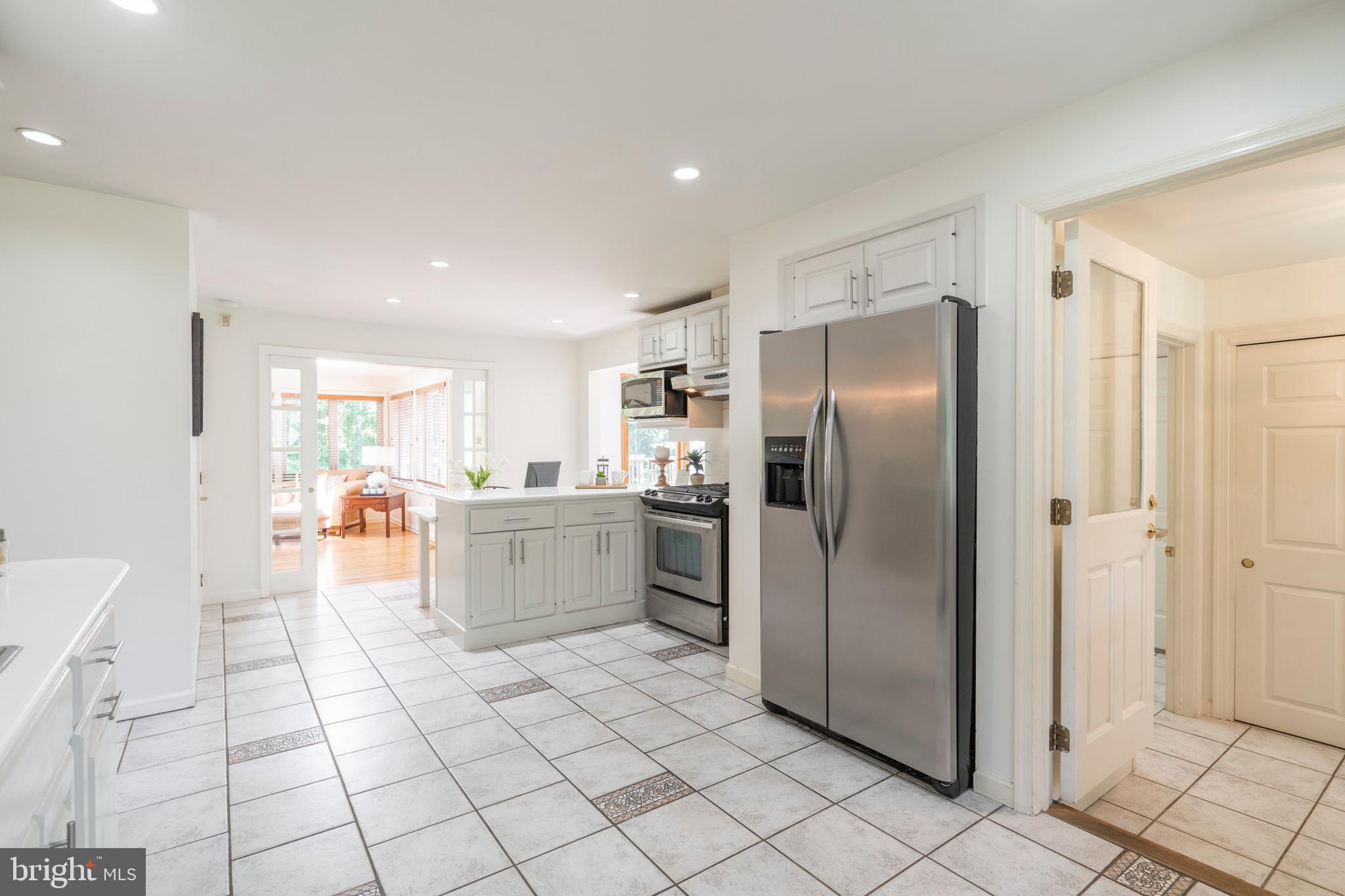 841 Hunt Road Newtown Square, PA 19073 - Photo 17 of 56 Walk into mudroom & laundry from kitchen