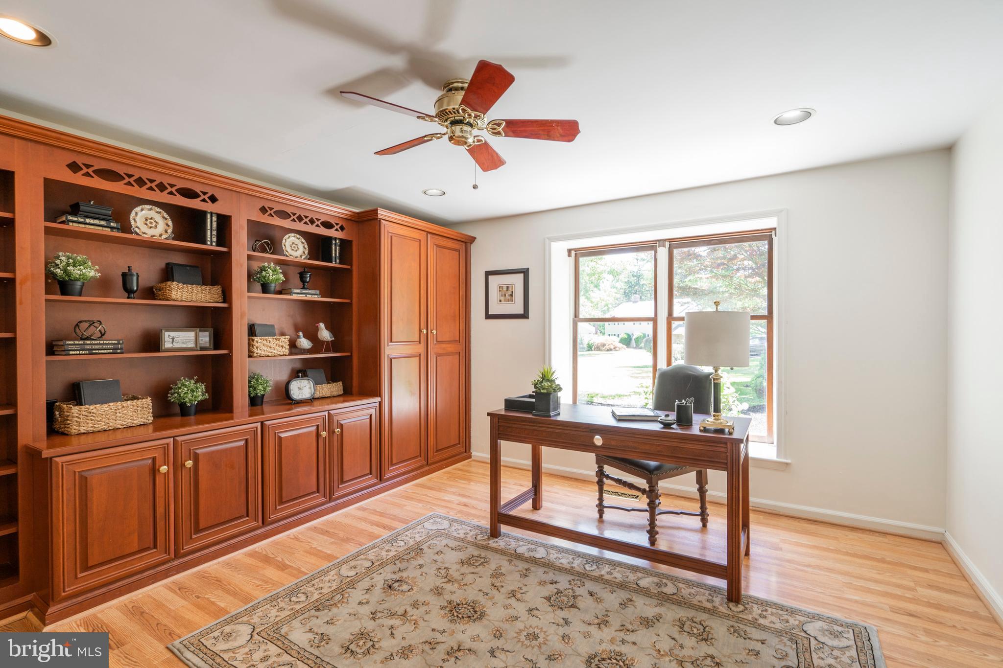 841 Hunt Road Newtown Square, PA 19073 - Photo 22 of 56 Work from home 1st floor office