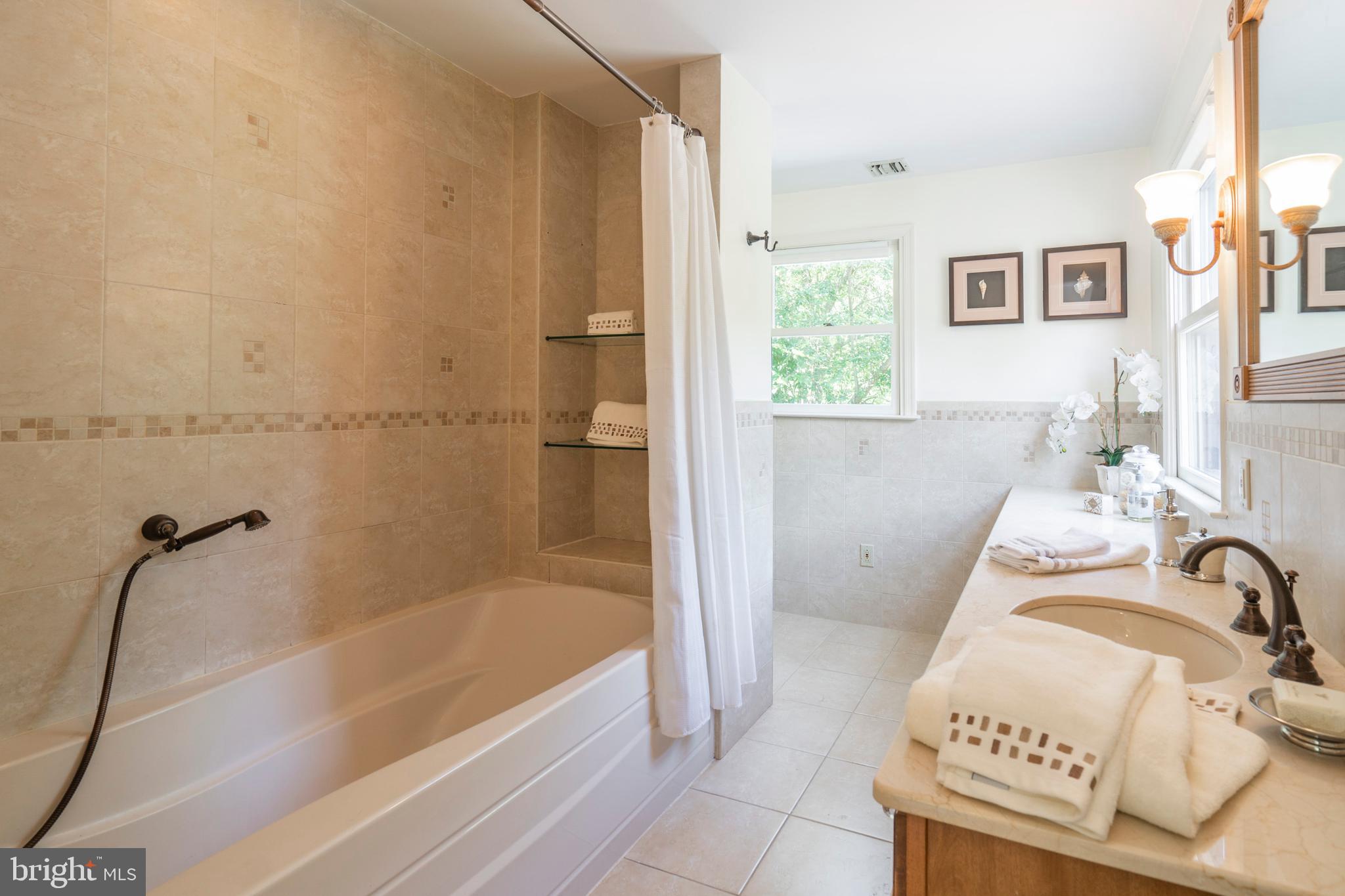 841 Hunt Road Newtown Square, PA 19073 - Photo 33 of 56 Master bath w/ Toto toilet