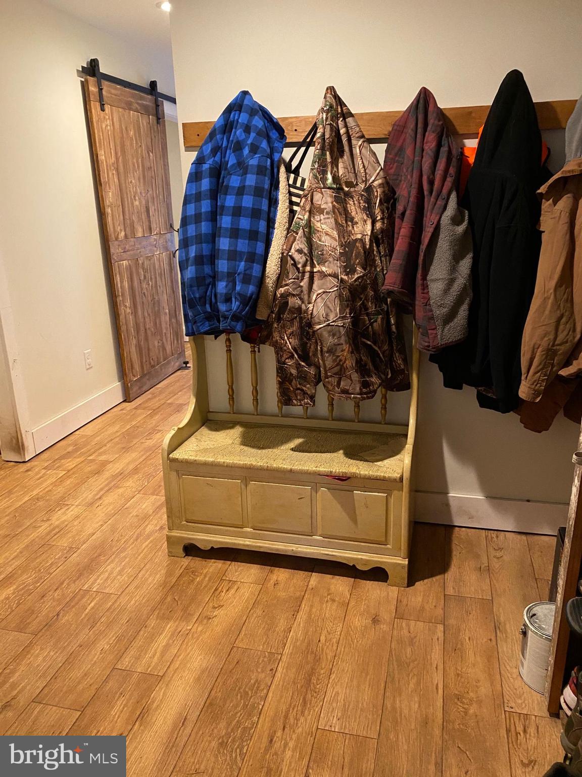 3867 Harvest Road Elizabethtown, PA 17022 - Photo 17 of 50 Coat area