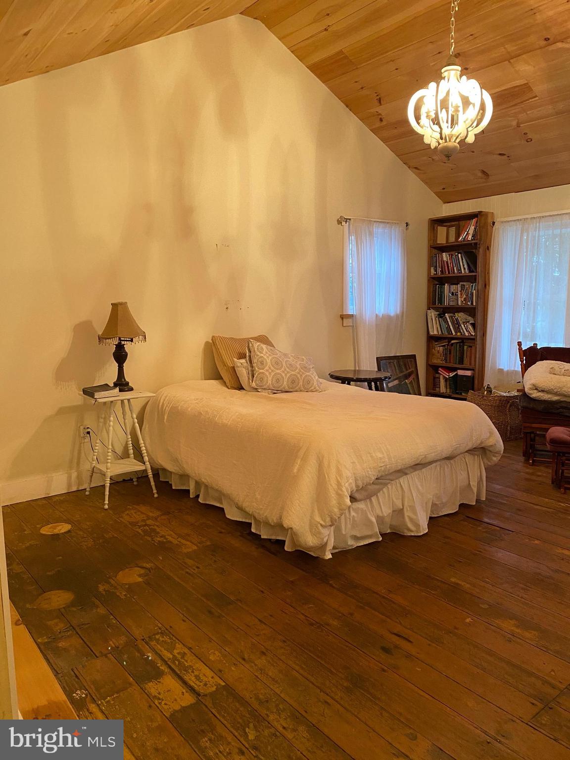 3867 Harvest Road Elizabethtown, PA 17022 - Photo 23 of 50 Master bedroom