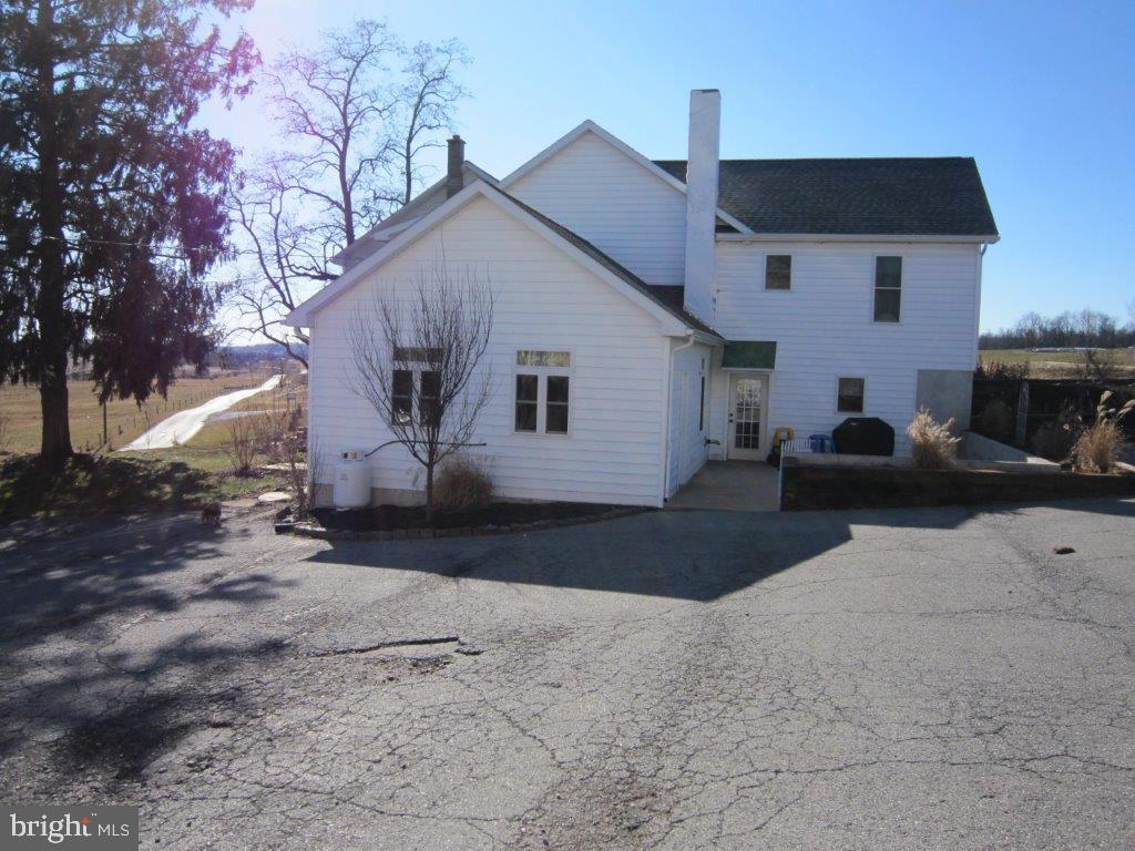 3867 Harvest Road Elizabethtown, PA 17022 - Photo 4 of 50 Gallery Image 4