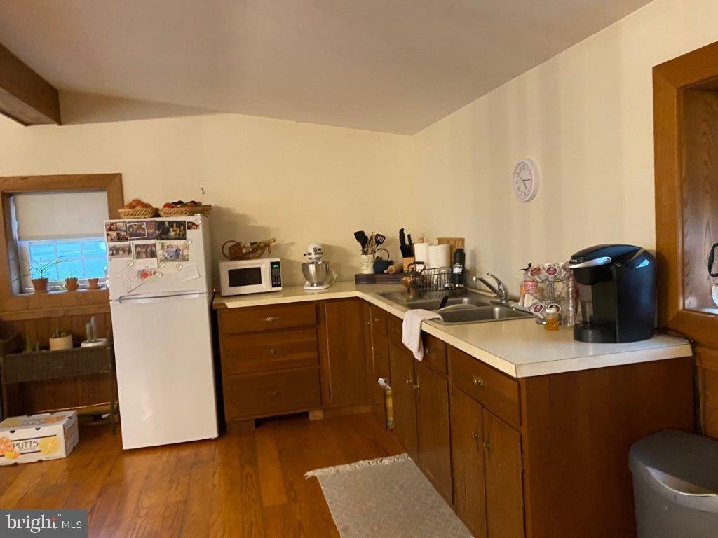 3867 Harvest Road Elizabethtown, PA 17022 - Photo 36 of 50 Chicken House kitchen area