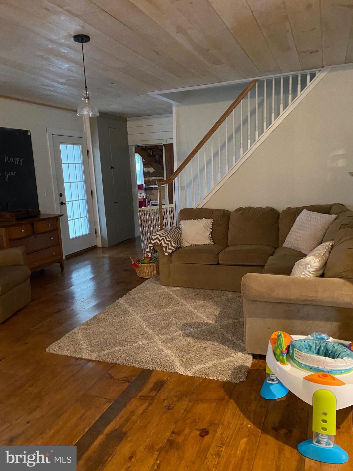 3867 Harvest Road Elizabethtown, PA 17022 - Photo 9 of 50 FR area off kitchen