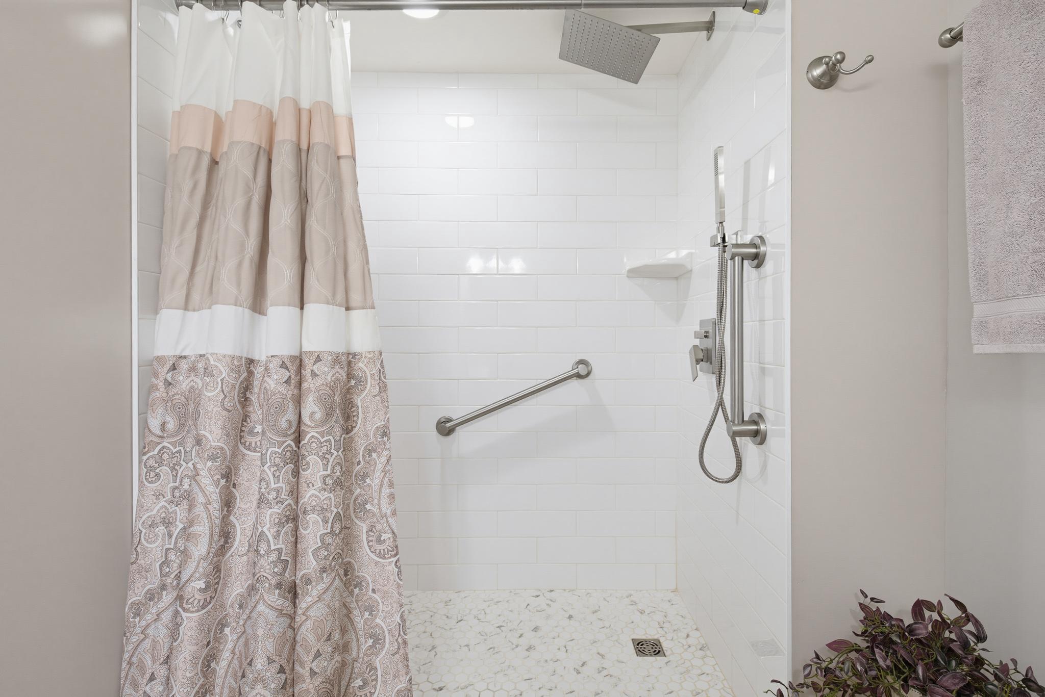 3276 Verdant Grove Lancaster, PA 17601 - Photo 38 of 50 Bath with shower - lower level