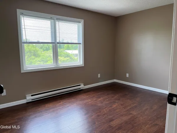 $1,800 | 24 Reservoir Road, Moreau, NY 12828