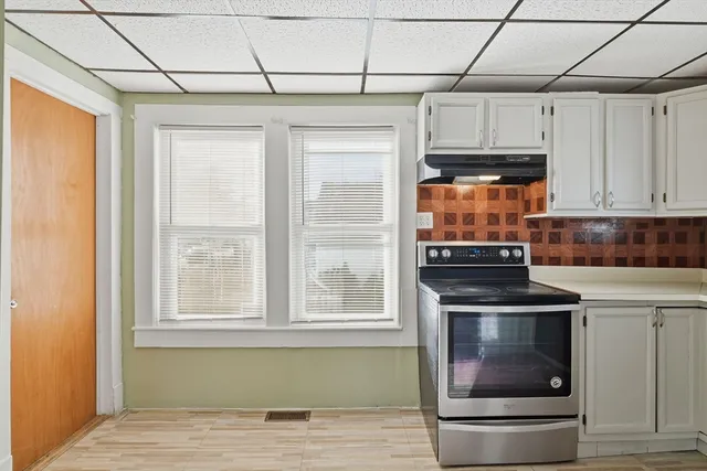 $285,000 | 114 Monrovia Street, Springfield, MA 01104