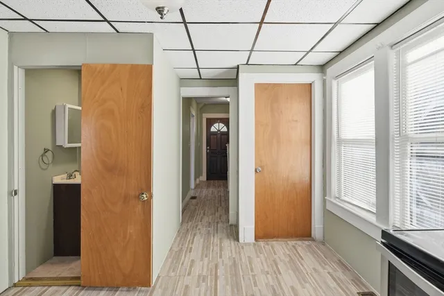 $285,000 | 114 Monrovia Street, Springfield, MA 01104