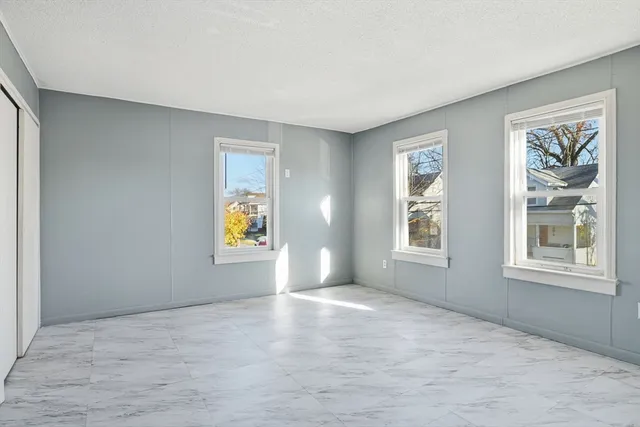 $285,000 | 114 Monrovia Street, Springfield, MA 01104