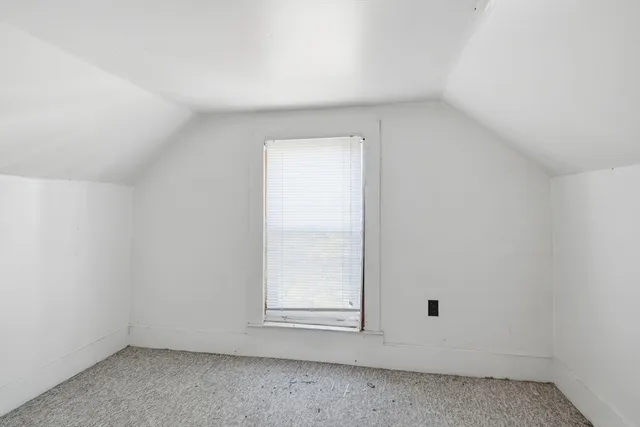 $285,000 | 114 Monrovia Street, Springfield, MA 01104