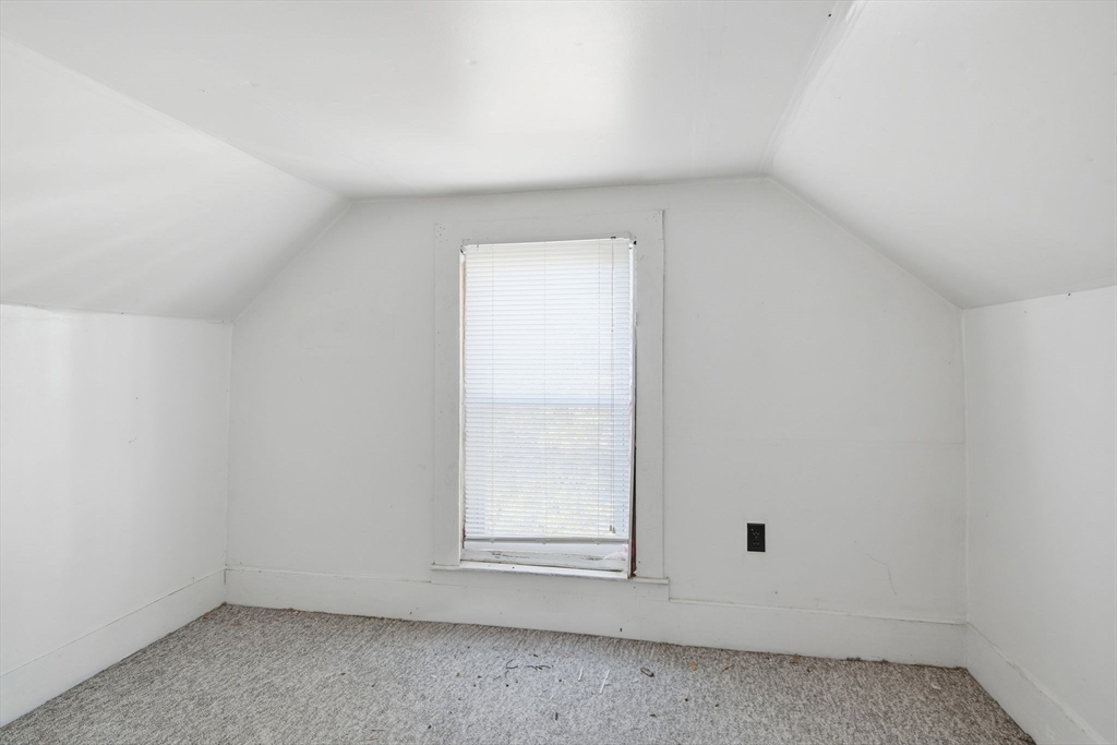 114 Monrovia Street Springfield, MA 01104 - Photo 31 of 42 Gallery Image 31