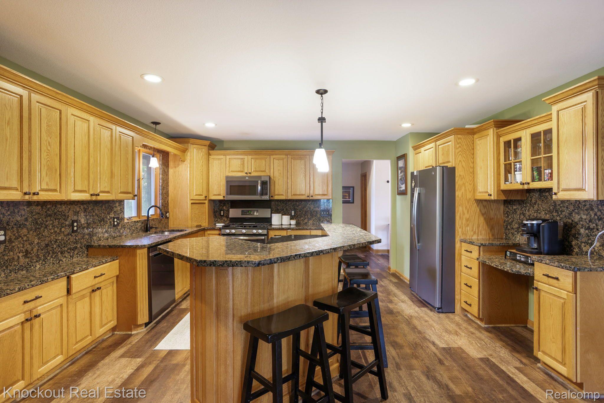 7180 Baker Road Frankenmuth, MI 48734 - Photo 18 of 62 Gallery Image 18