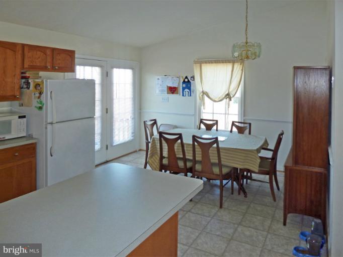193 Cliffside Road Linden, VA 22642 - Photo 25 of 29 Dining Room
