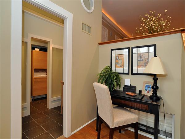 9 Worcester Street, Unit 1 Boston, MA 02118 - Photo 7 of 12