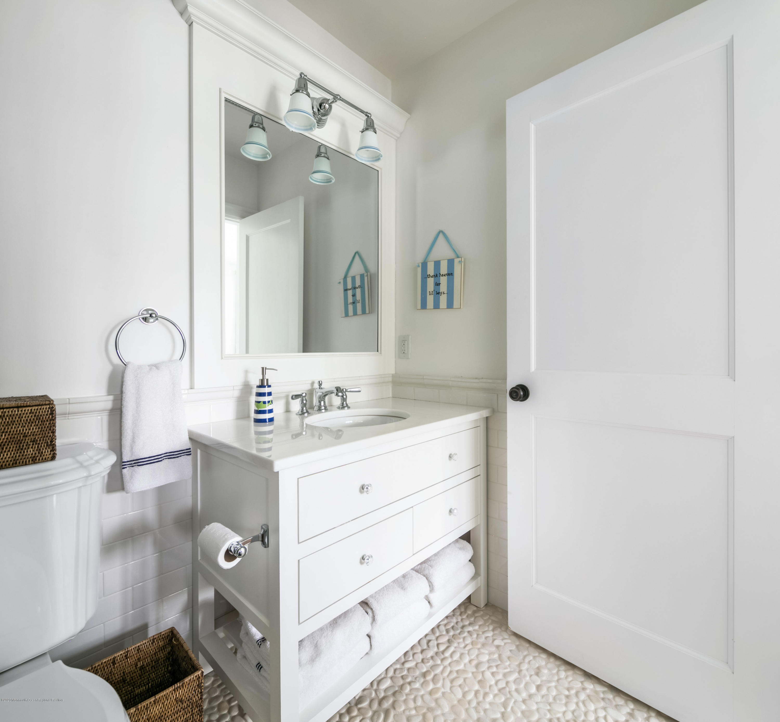 895 River Road Fair Haven, NJ 07704 - Photo 29 of 43 895 River Rd Fair Haven NJ-print-020-33-