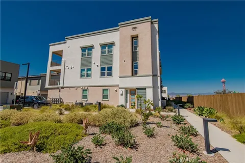 $429,995 | 27466 Mercantile Court, Unit 203, Valencia, CA 91381