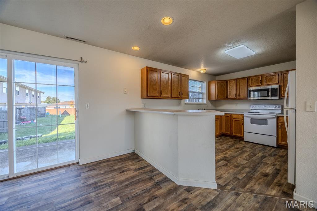 1215 Glenridge Street, Unit 5 6 7 8 9 Lebanon, MO 65536 - Photo 23 of 66