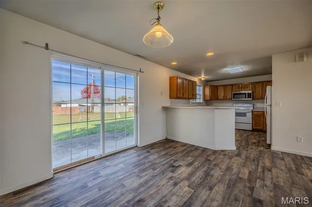 $2,200,000 | 1215 Glenridge Street, Unit 5 6 7 8 9, Lebanon, MO 65536