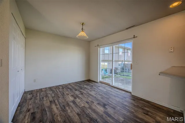 $2,200,000 | 1215 Glenridge Street, Unit 5 6 7 8 9, Lebanon, MO 65536