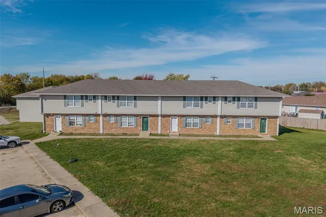 $2,200,000 | 1215 Glenridge Street, Unit 5 6 7 8 9, Lebanon, MO 65536