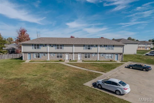 $2,200,000 | 1215 Glenridge Street, Unit 5 6 7 8 9, Lebanon, MO 65536