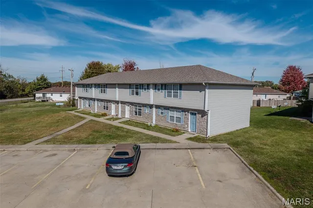$2,200,000 | 1215 Glenridge Street, Unit 5 6 7 8 9, Lebanon, MO 65536