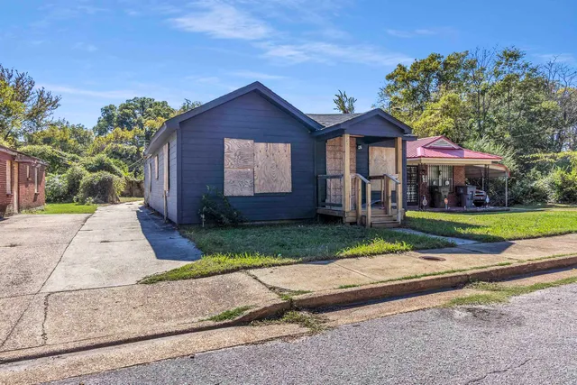 $40,000 | 2267 Marble Avenue, Memphis, TN 38108