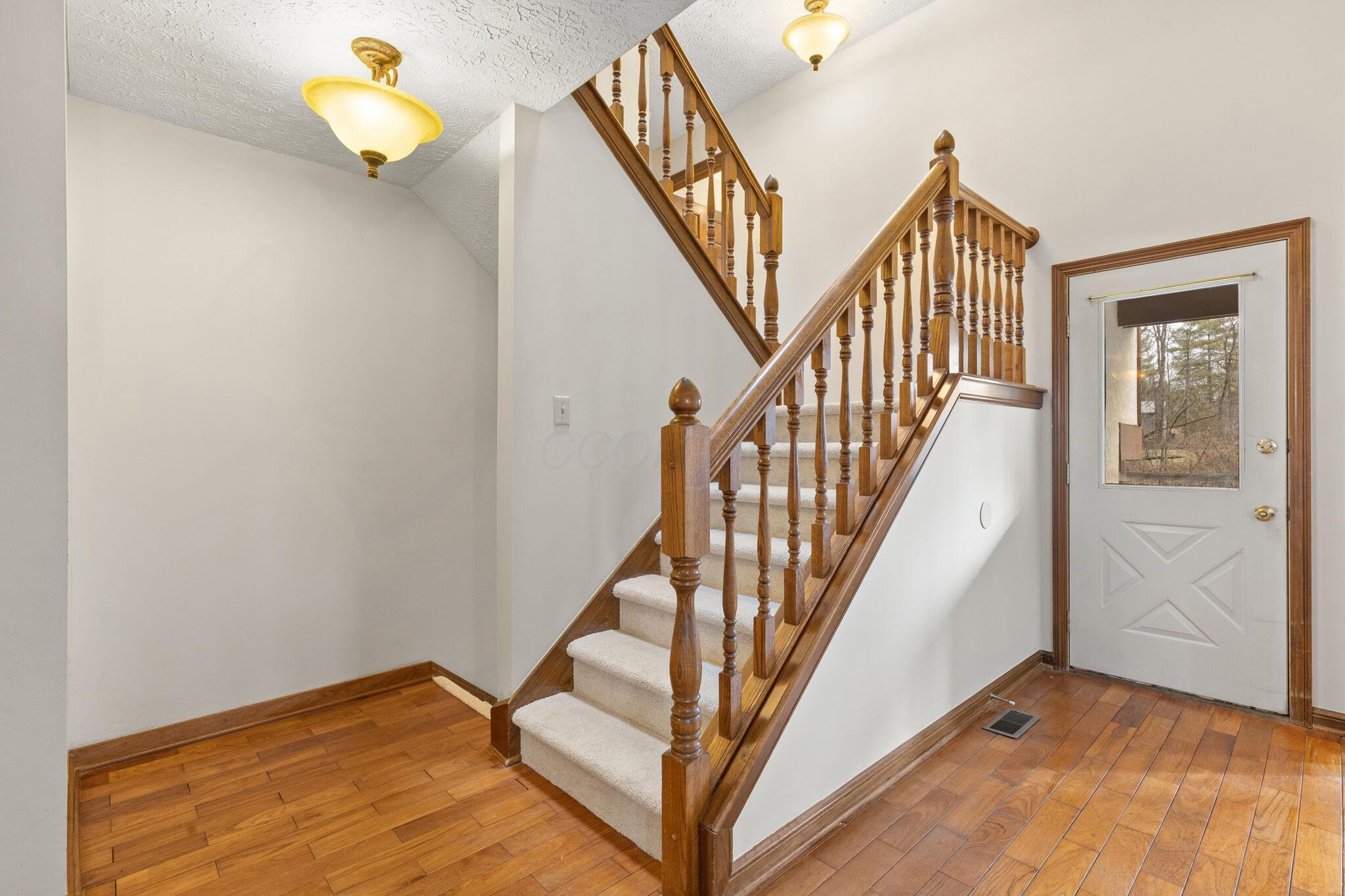 4134 Harlem Road Galena, OH 43021 - Photo 17 of 58 Staircase