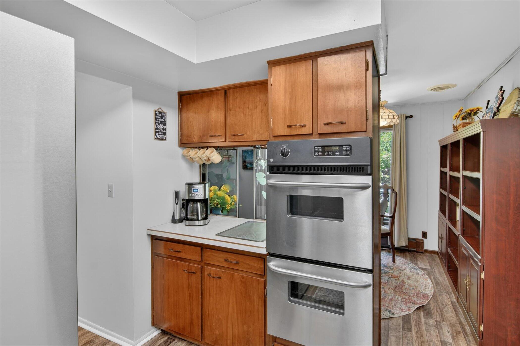 3831 Guest Road Jackson, MI 49203 - Photo 23 of 81 24-3831-Guest-Rd-Windowstill