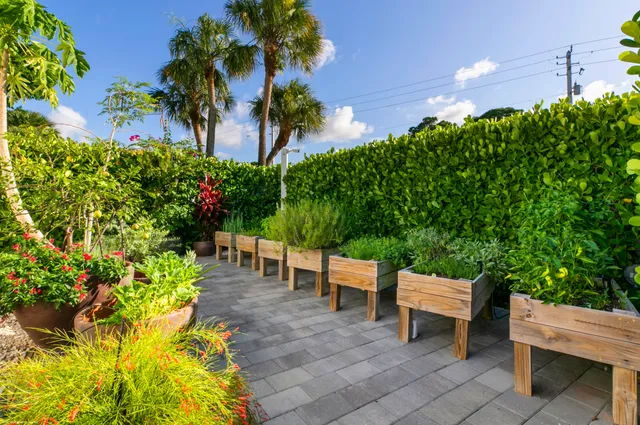 $11,200,000 | 14844 Palmwood Road, Palm Beach Gardens, FL 33410