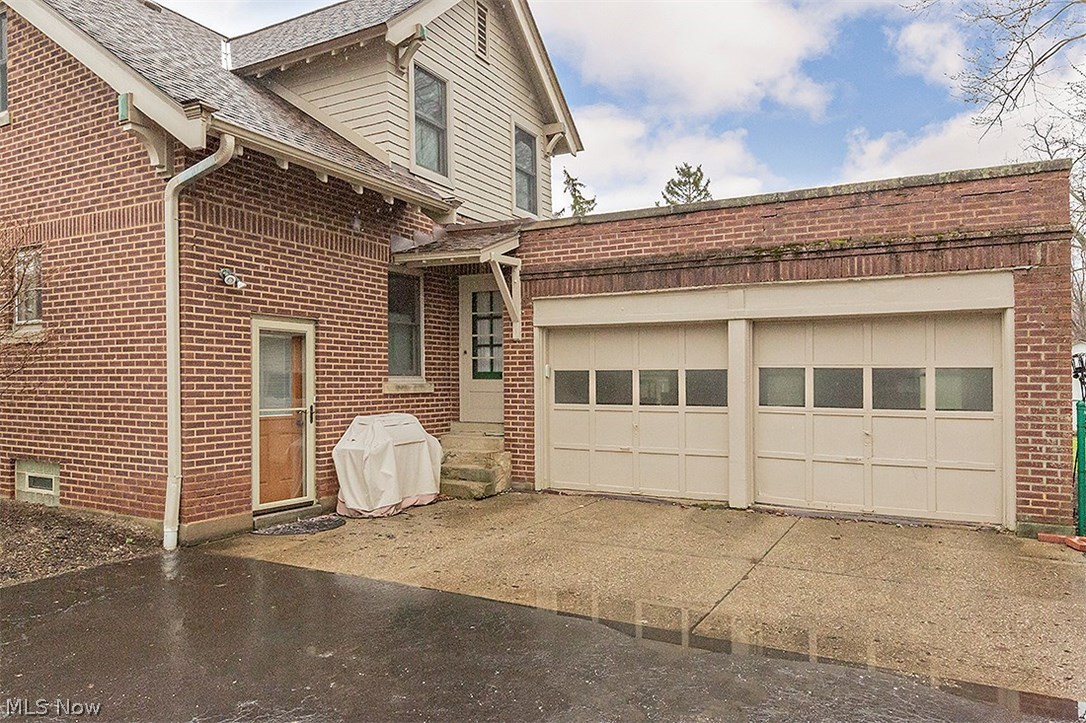 470 Walters Road Chagrin Falls, OH 44022 - Photo 5 of 32
