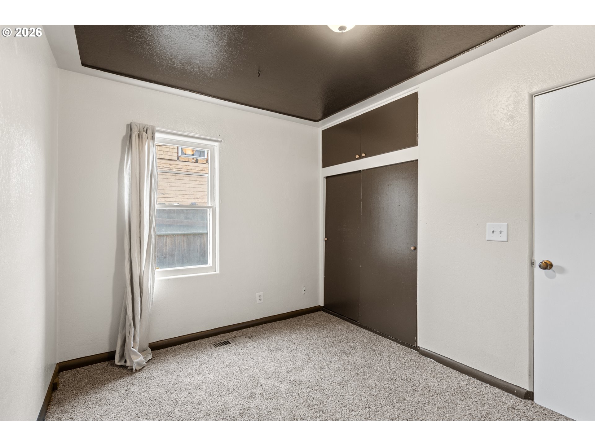 411 Northwest 9th Street Pendleton, OR 97801 - Photo 8 of 27 Bedroom