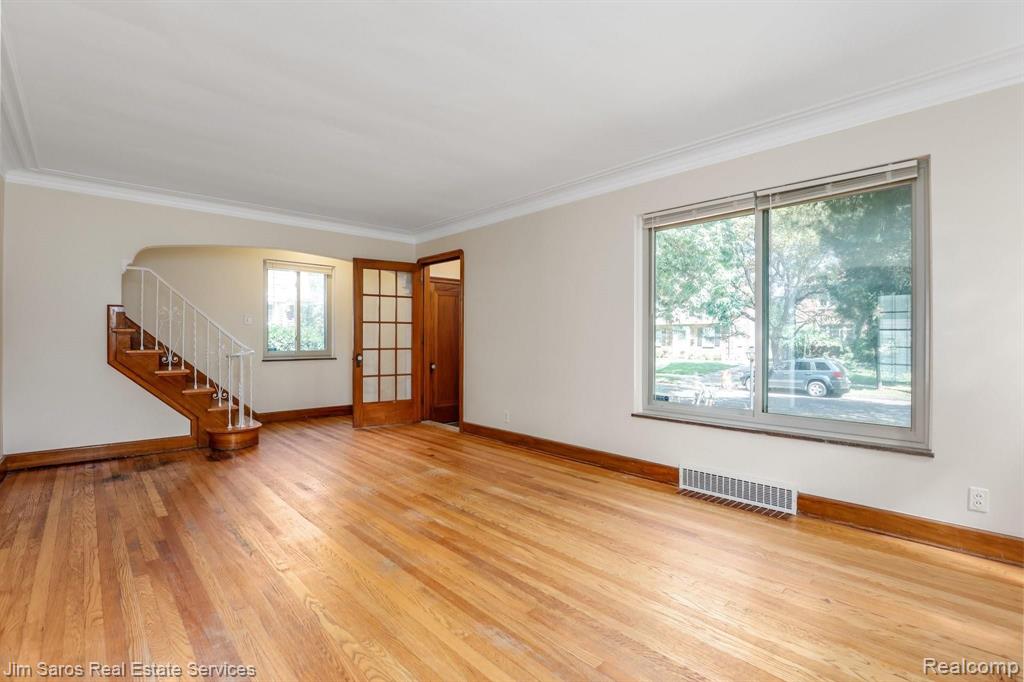 4485 Yorkshire Road Detroit, MI 48224 - Photo 4 of 19
