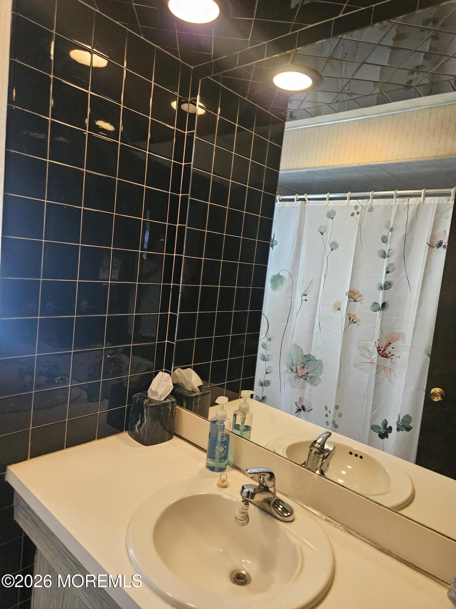 434 Shore Line Place Brick, NJ 08723 - Photo 23 of 40 bath 2