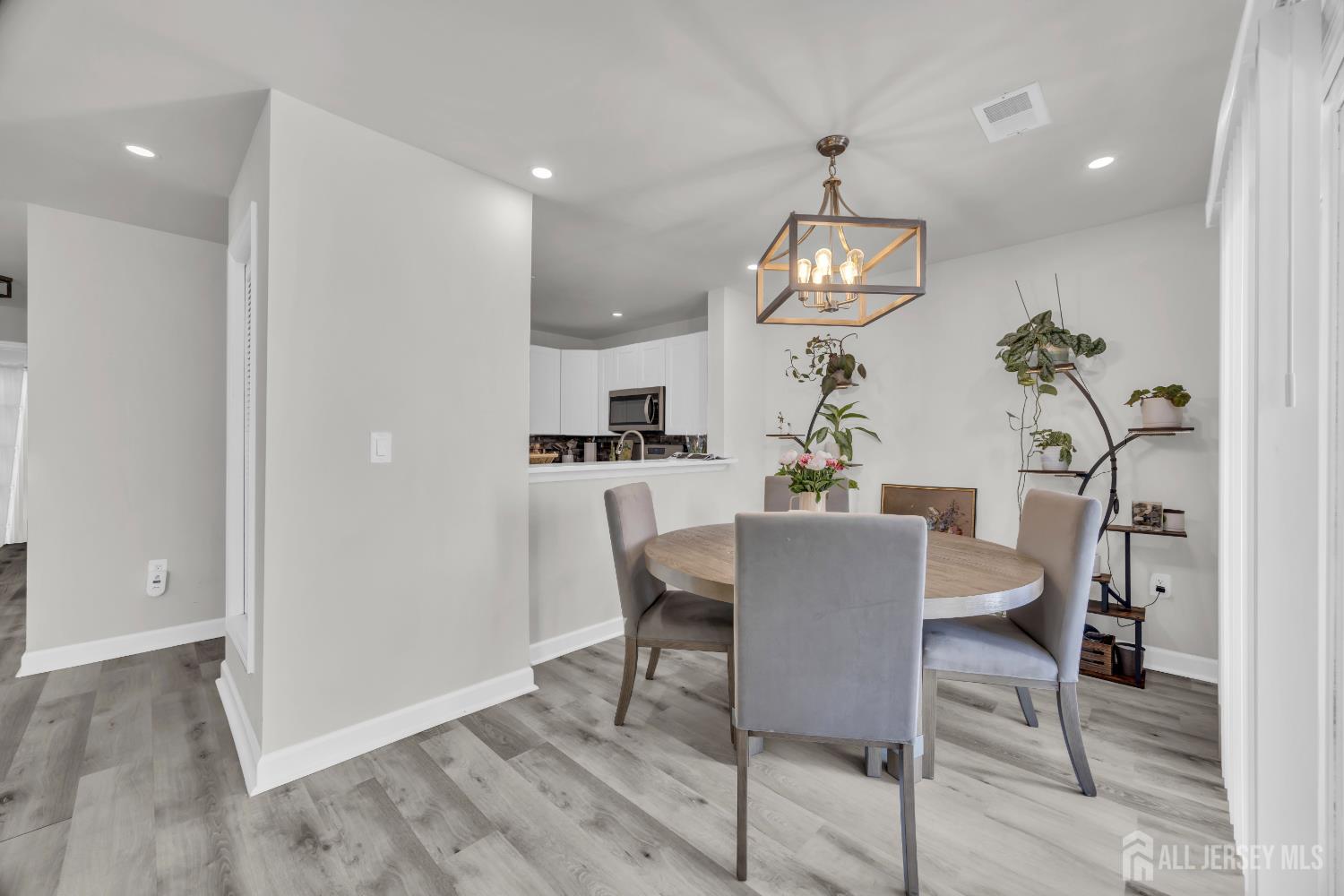 1021 Edpas Road New Brunswick, NJ 08901 - Photo 7 of 21 Gallery Image 7