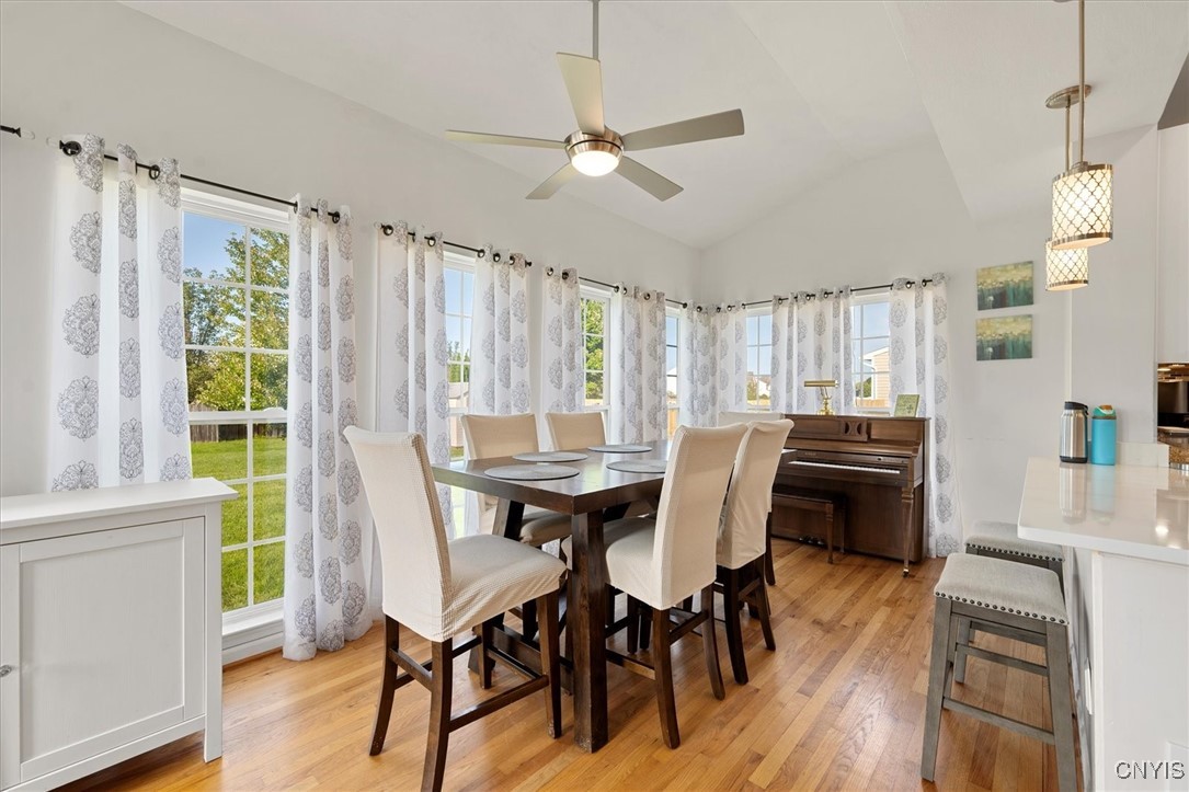 5542 Rockhampton Path Clay, NY 13041 - Photo 20 of 50