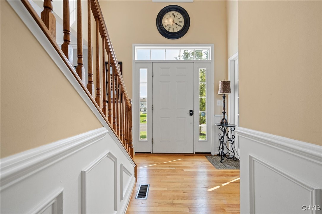 5542 Rockhampton Path Clay, NY 13041 - Photo 10 of 50