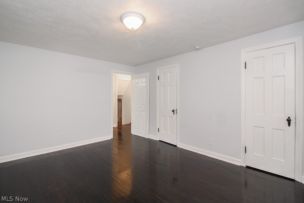 1155 Pennfield Road Cleveland, OH 44121 - Photo 19 of 35