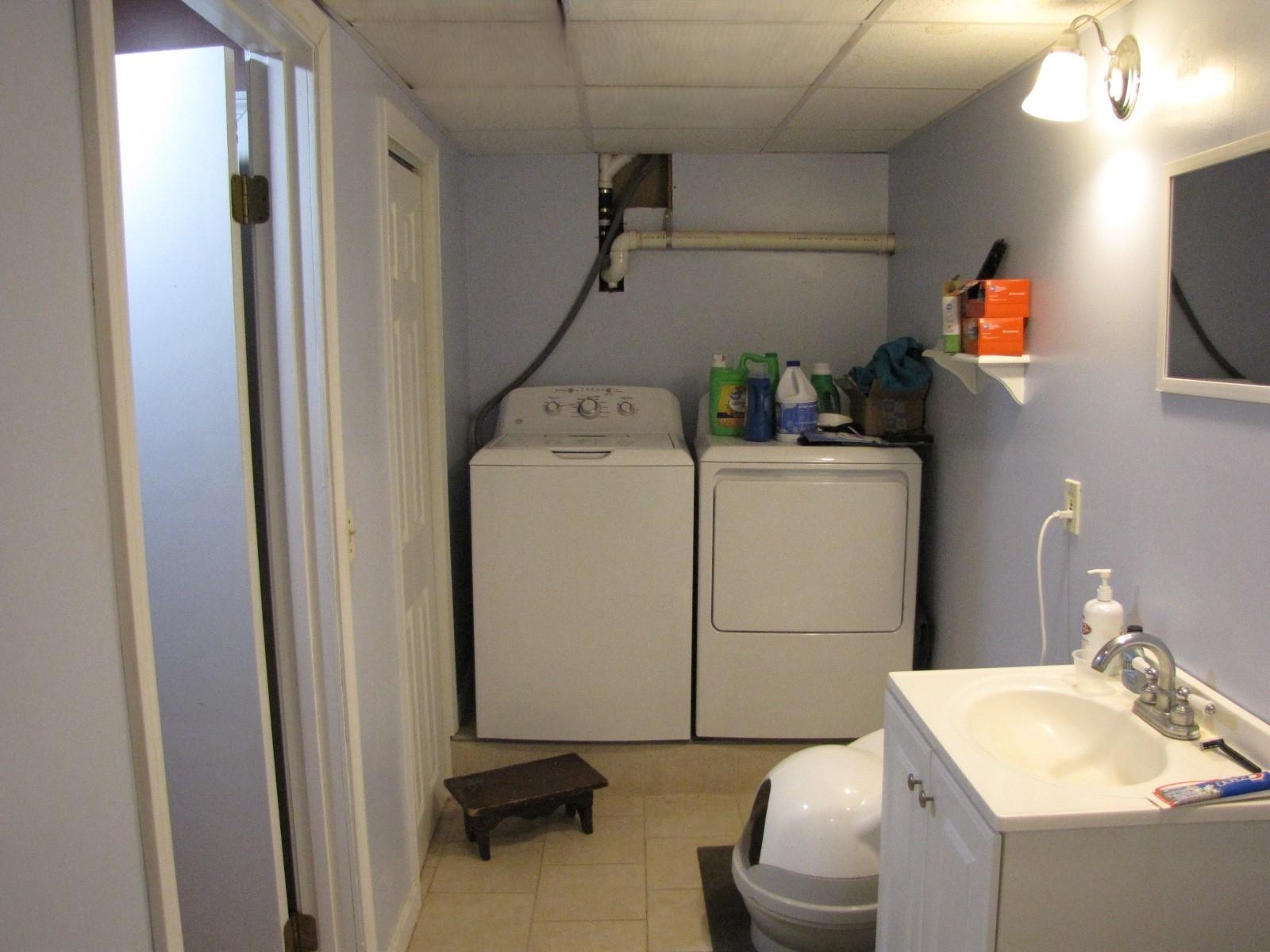 14 Country Acres Road Sandown, NH 03873 - Photo 25 of 34