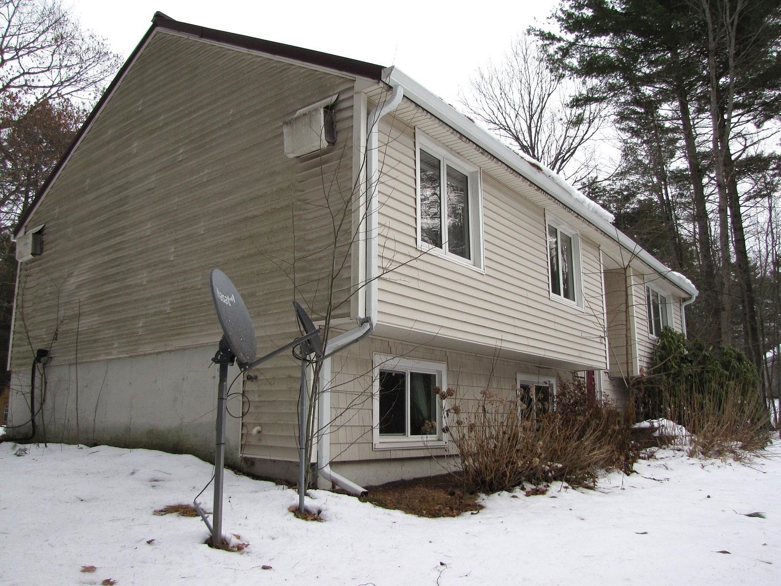 14 Country Acres Road Sandown, NH 03873 - Photo 31 of 34