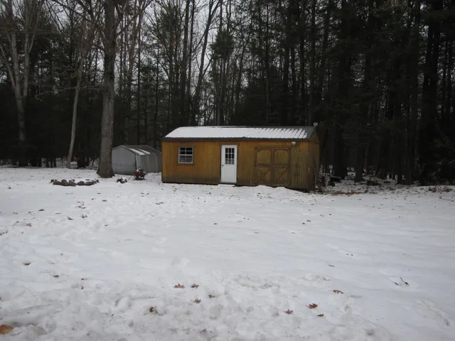 $530,000 | 14 Country Acres Road, Sandown, NH 03873