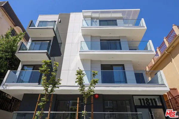 $5,395 | 11811 Dorothy Street, Unit 103, Los Angeles, CA 90049