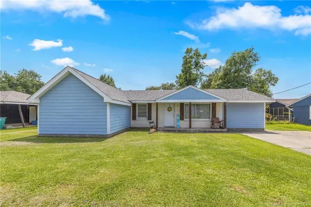 $215,000 | 306 Louisiana Avenue, Sulphur, LA 70663