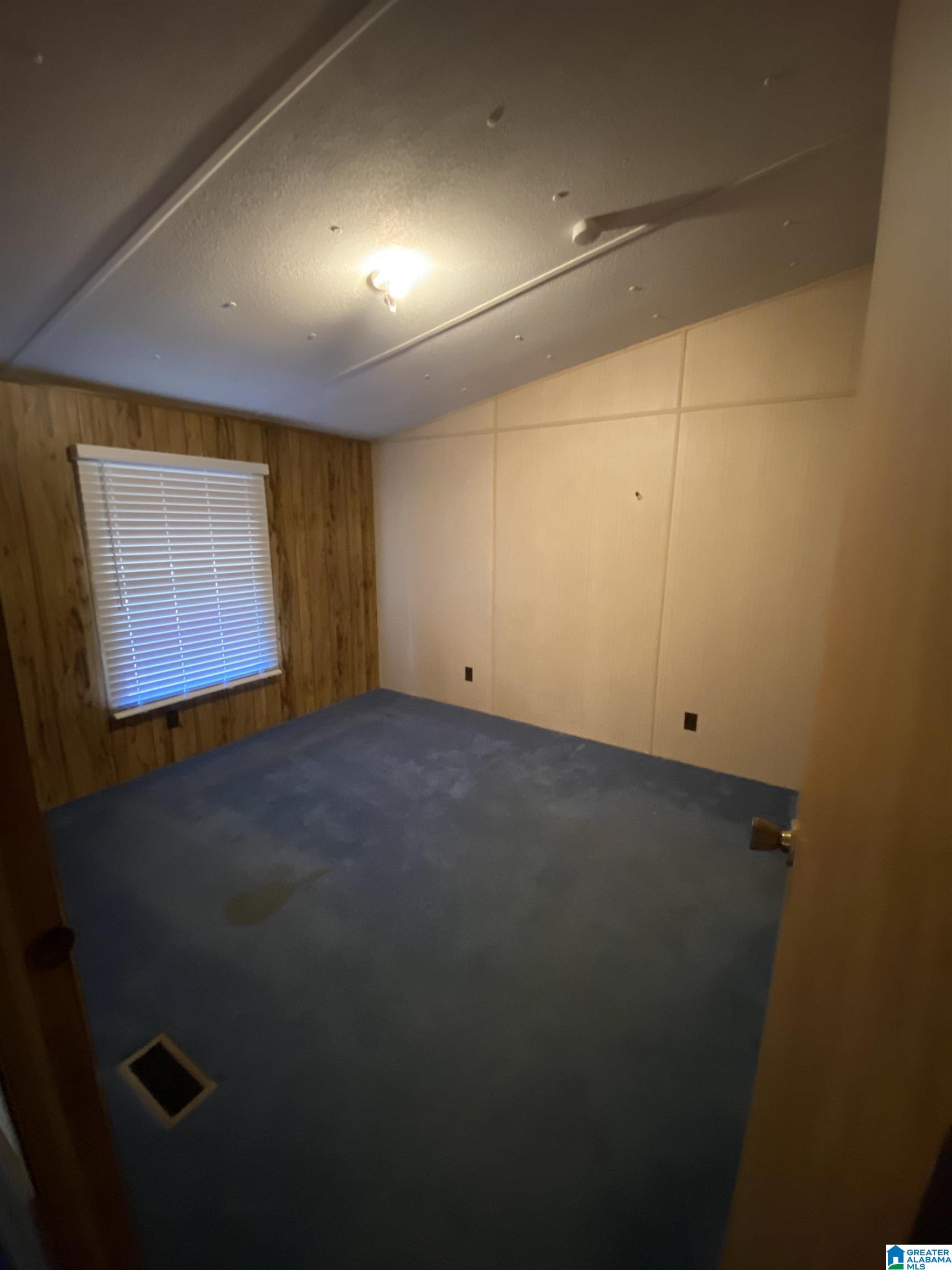 1956 Brookside Coalburg Road Birmingham, AL 35214 - Photo 7 of 12